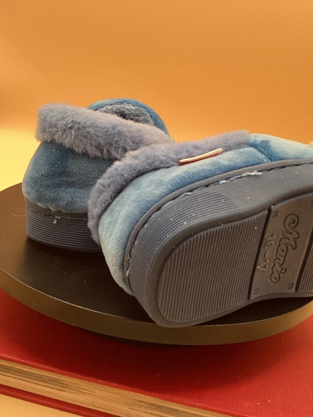 Mario blue fox toddler slippers size 16-17
